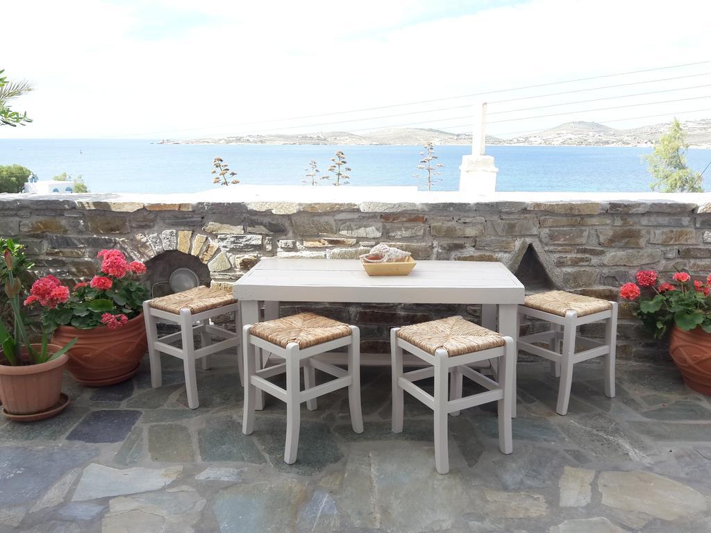 Paros Rooms Dora Kültér fotó